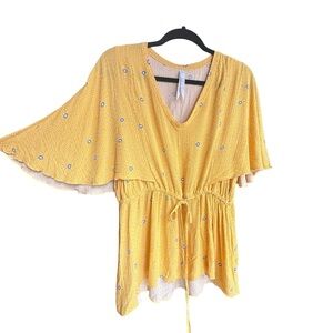 Seven7 Flouncy Cinch Front Fun Pattern Short Sleeve Top Lightweight 1X